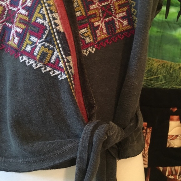 Free People Around The World Embroidered Wrap Top - Picture 7 of 8